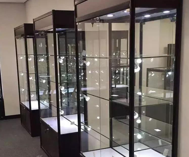 Display Case Glass